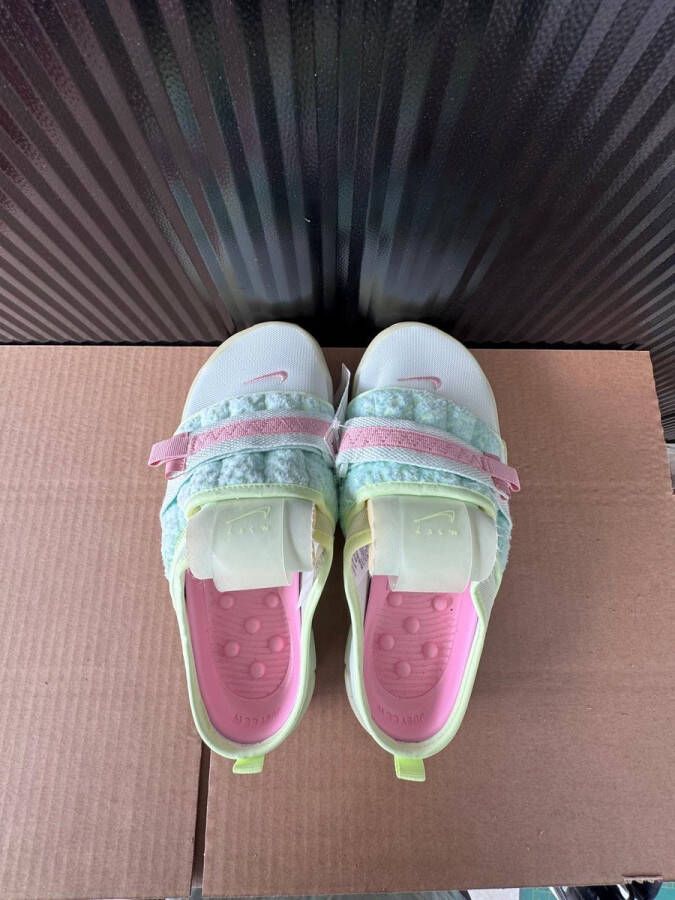 Nike Unieke Sample Slippers Heren Slippers Neon Groen Roze