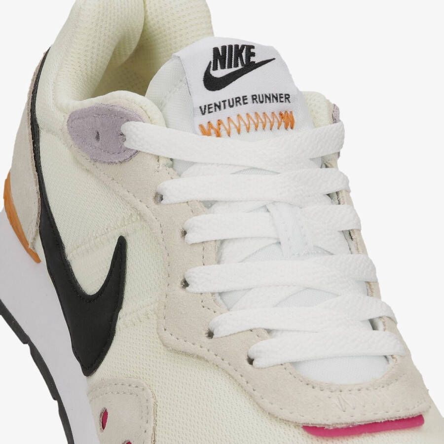 Nike Venture Runner Women Casualschoenen