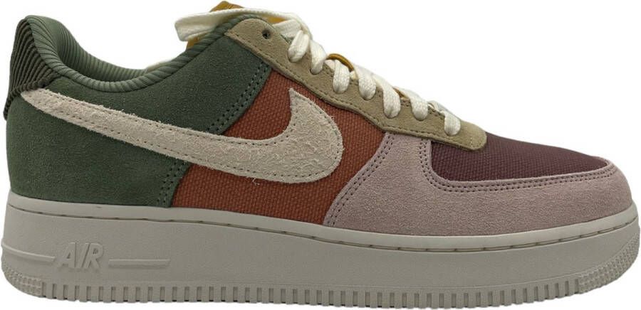 Nike W Air Force 1 '07 LX Oil green Pale Ivory