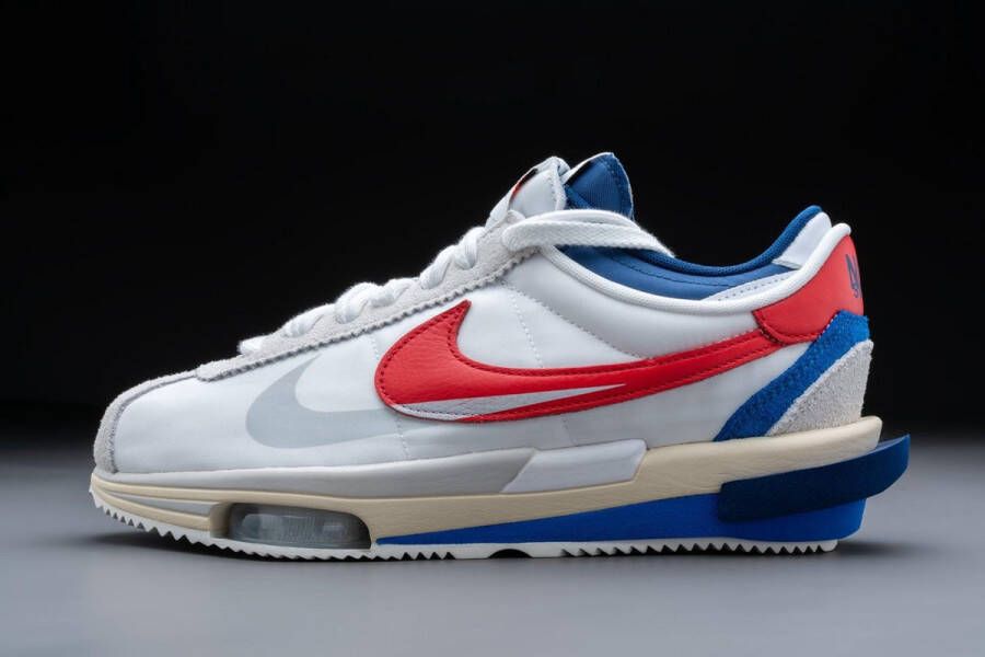 Nike Zoom Cortez SP Sacai White University Red Blue DQ0581-100 WIT Schoenen