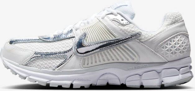 Nike WMNS Zoom Vomero 5 Lifestyle in goud formaten: 36.5