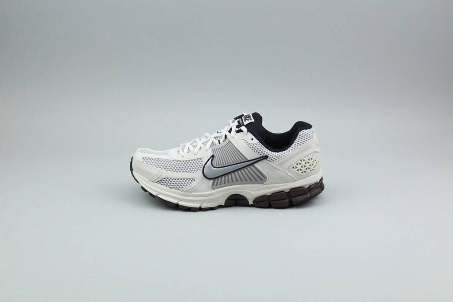 Nike Zoom Vomero 5 'Phantom Sail'