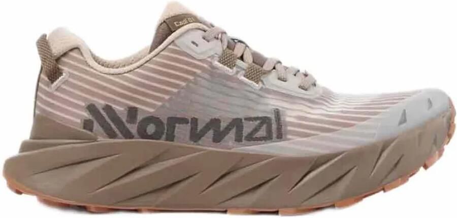 NNormal Cadí Trailschoenen Beige 1 3 Man