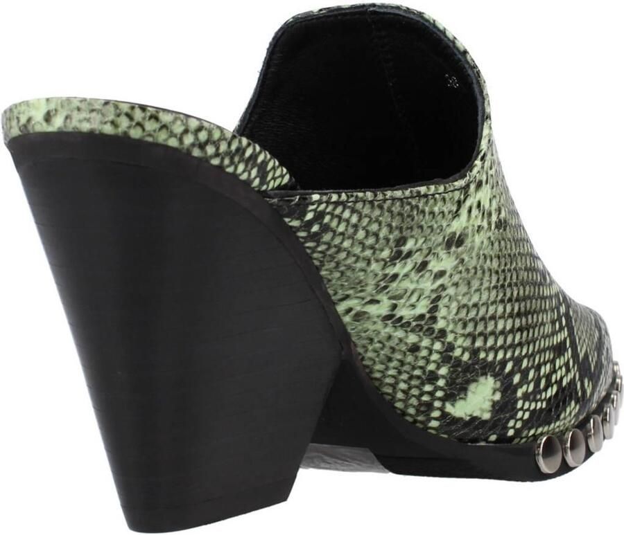 Noa Harmon 9193N Dierlijke Dr