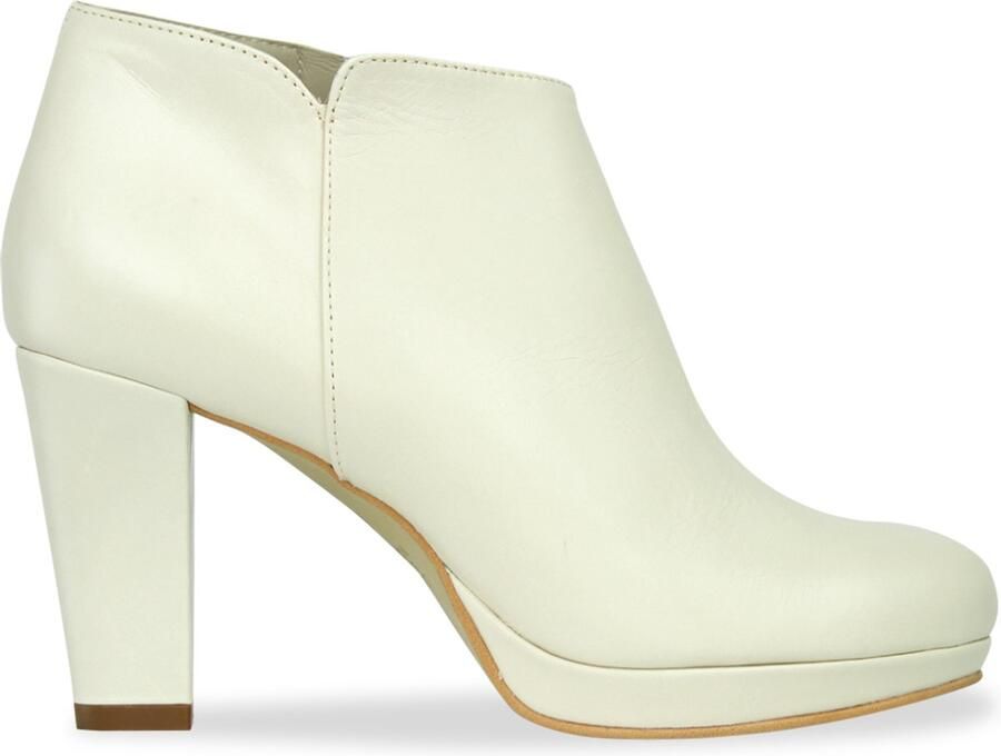 Noë Shoes Nadra Enkellaars Cream Vintage
