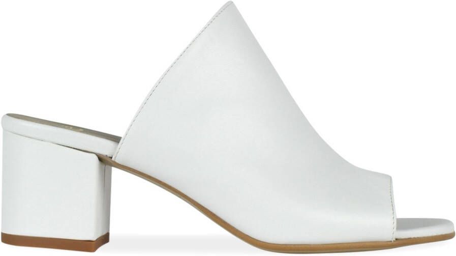 Noë Shoes Nipia Slip-on White