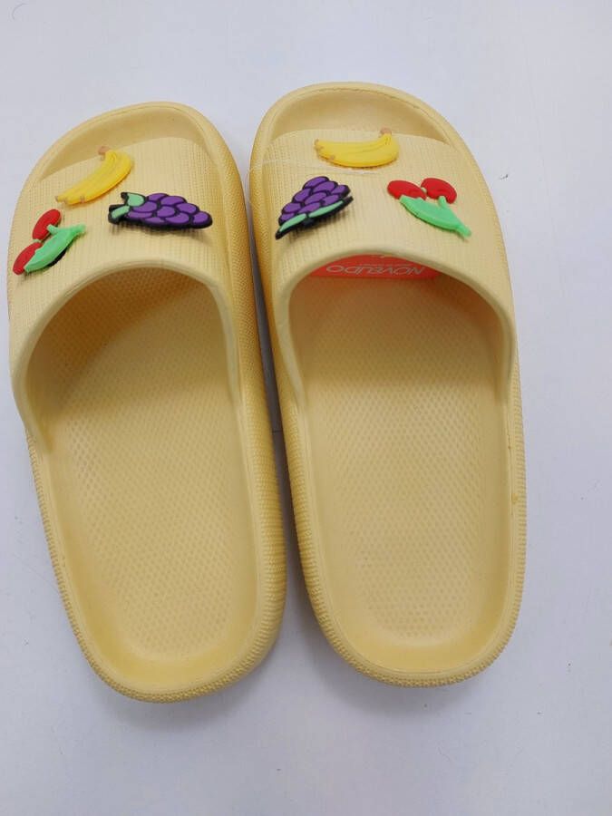 Novelido Zenne Slipper Fruitige EVA Slippers Slipper Antibacterieel Slipper Anatomical Slipper Rood