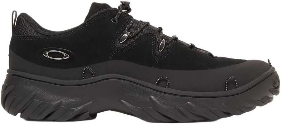 OAKLEY Sneakers laag 'FOF100682 MERIDIAN LOW EXT Blackout' zwart