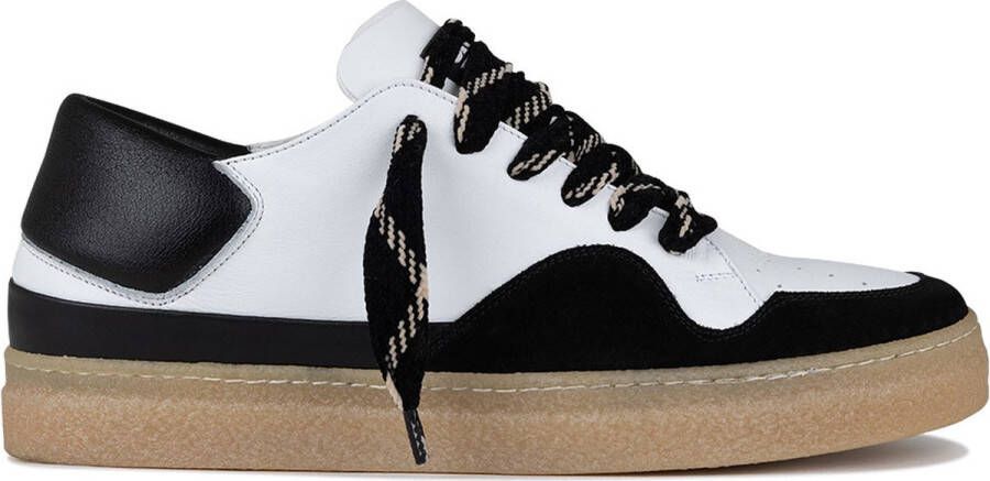 Off the Pitch Dodgem Sneakers Heren Wit Zwart