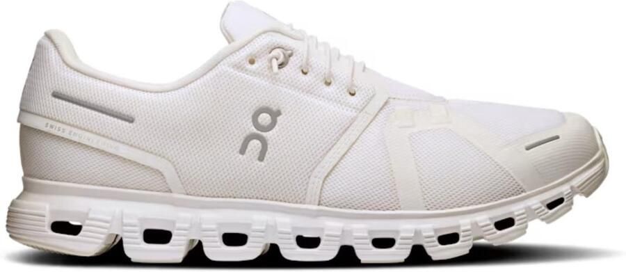 ON Running Cloud 5 Running Shoe CloudTec Cushioning Wo White Sneakers