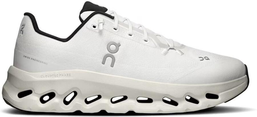 On Running Cloudtilt Witte Veterschoenen