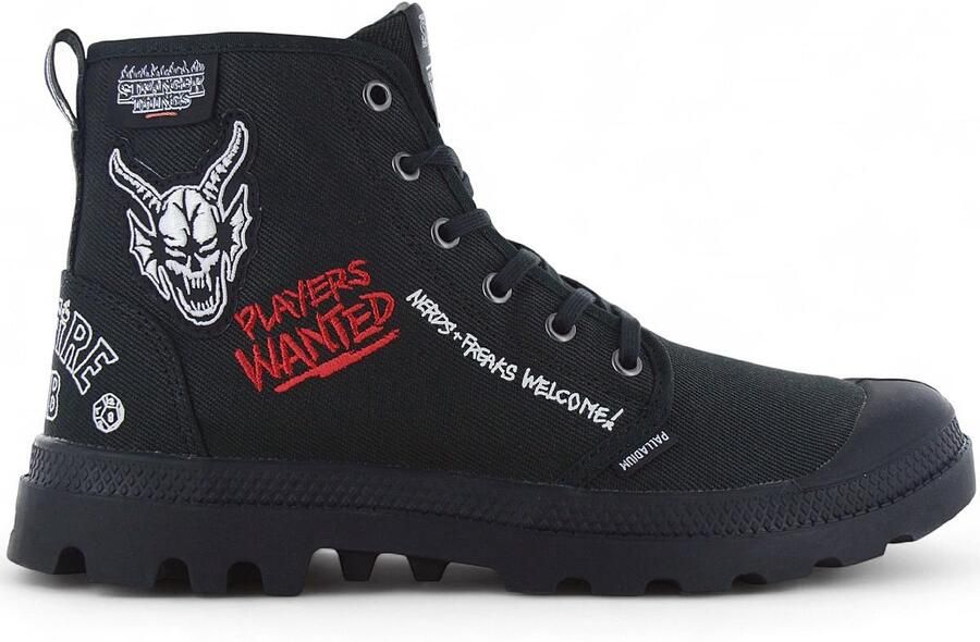 Palladium Veterschoenen STRANGER THINGS X PAMPA HELLFIRE Veterlaarzen van canvas met print