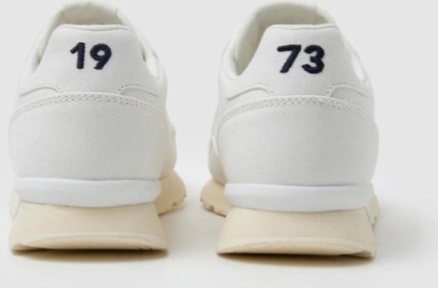 Pepe Jeans Witte Sportieve Schoenen Veters Ecru Zool