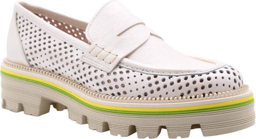 Pertini Stijlvolle Spijkenisse Loafers voor Vrouwen Beige Dames
