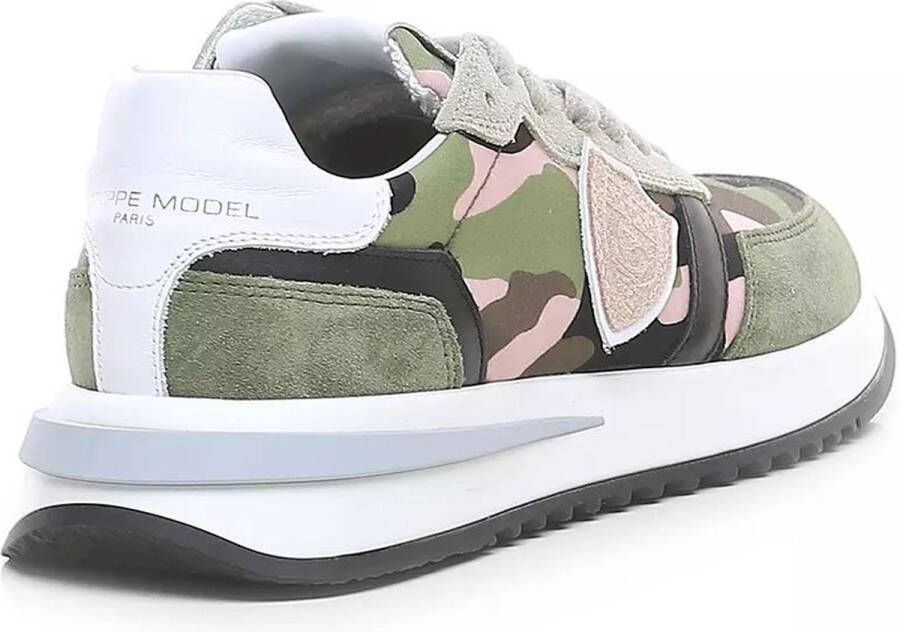 Philippe Model Tropez 2.1 Camouflage Militaire Rose Sneakers Groen Dames