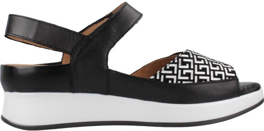 PieSanto 250422P Zwart