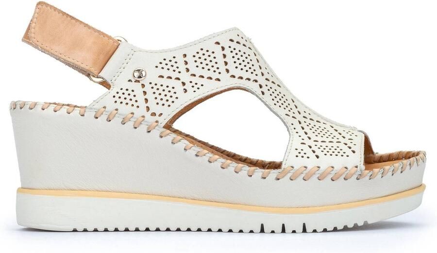 Pikolinos Off White Damessandaal Zomercollectie