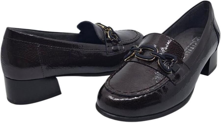 Pitillos 11635 marron mocassin in lakleer met hakje voor steunzolen