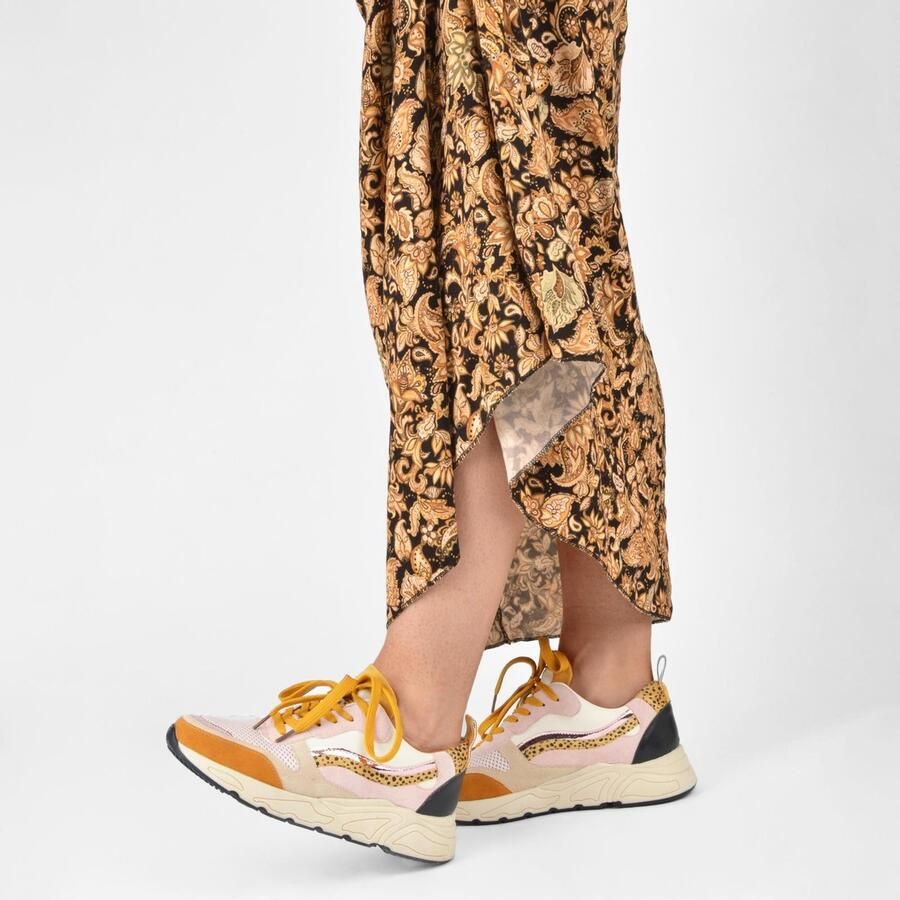 PS Poelman Dames CAROCEL Imitatie Leren Suède PU Runner Sneakers met Beige Profielzool Beige Roze - Foto 2