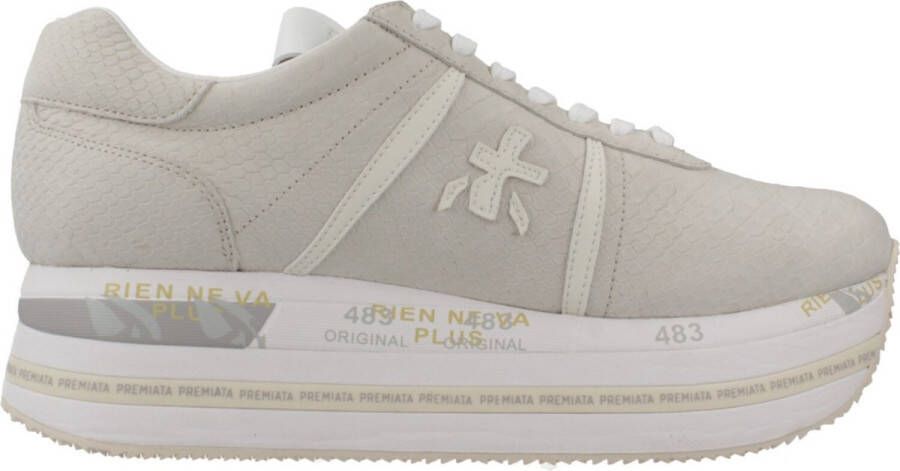 Premiata Sportieve Sneakers voor Actieve Levensstijl Beige Dames