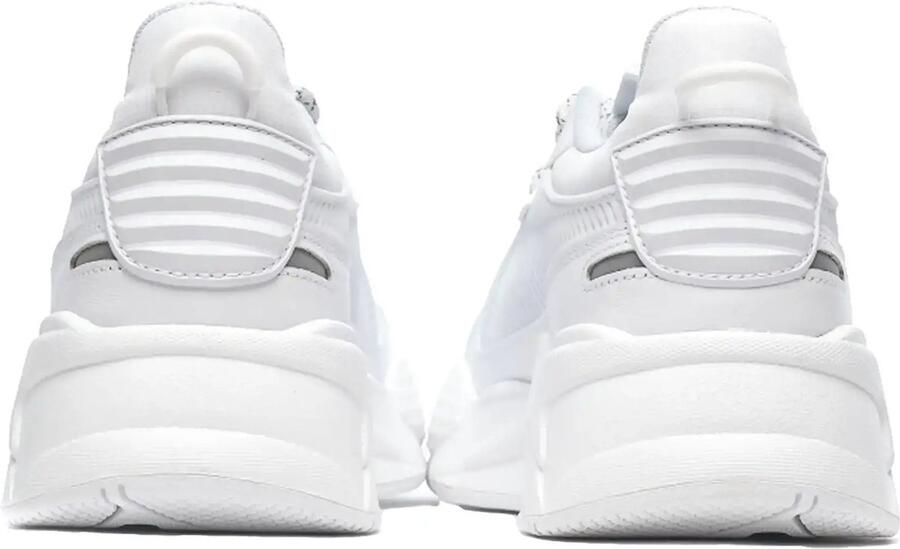 Puma Triple Sneakers voor Actieve Levensstijl White