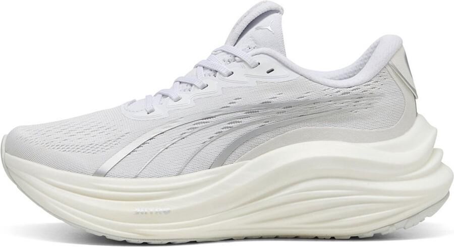 PUMA Magmax Nitro Hardloopschoenen Wit Vrouw