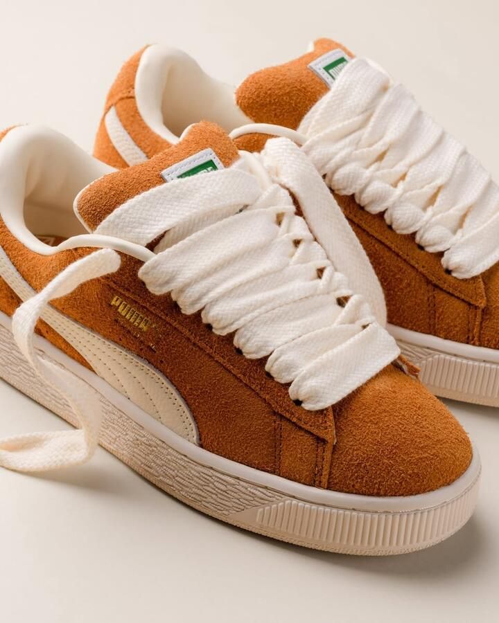 PUMA Suede XL Bruin Gebroken Wit Sneakers Unisex