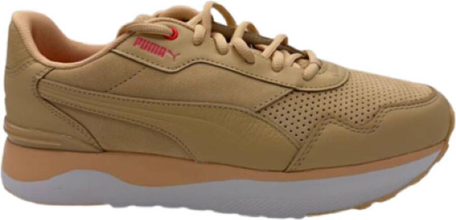 PUMA R78 Voyage premium Sneakers Vrouwen Beige