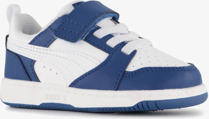 PUMA Rebound V6 LO jongens sneakers wit blauw