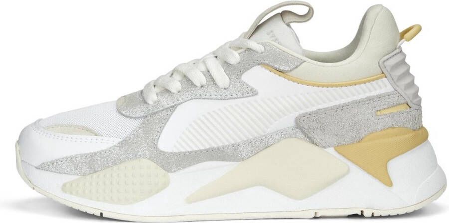 PUMA Rs-X Thrifted W De sneakers van de manier Vrouw Witte