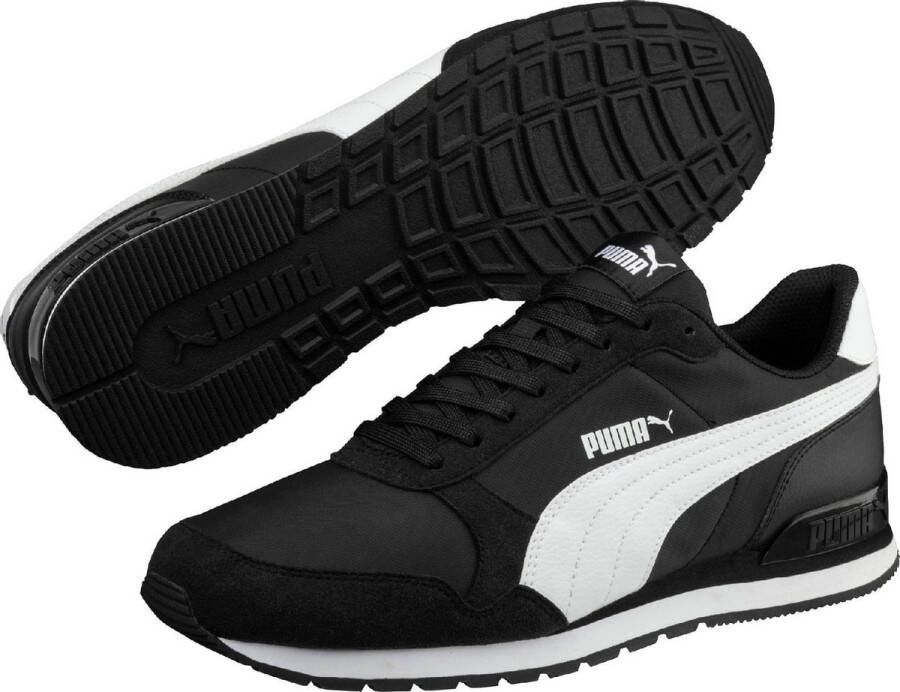 PUMA ST Runner v2 Unisex Sneakers Black White