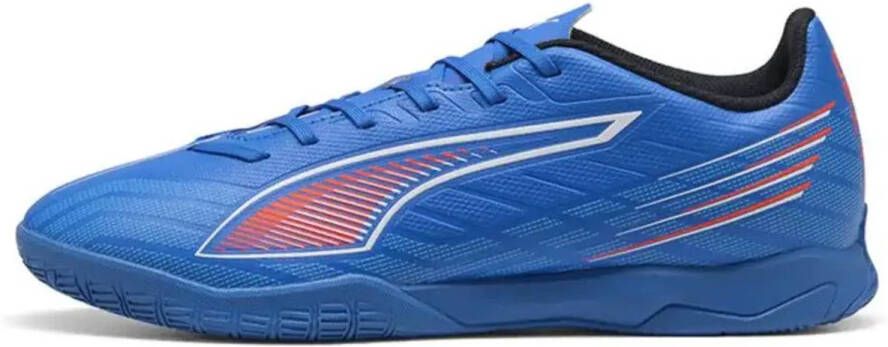 PUMA ultra 6 play it in de kleur blauw