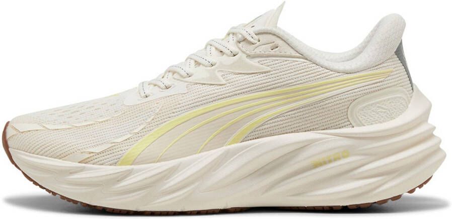 PUMA Velocity Nitro 4 Hardloopschoenen Beige 1 2 Vrouw