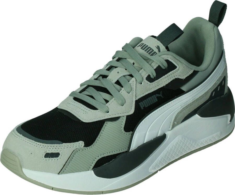 PUMA x-ray 3 sd in de kleur zwart