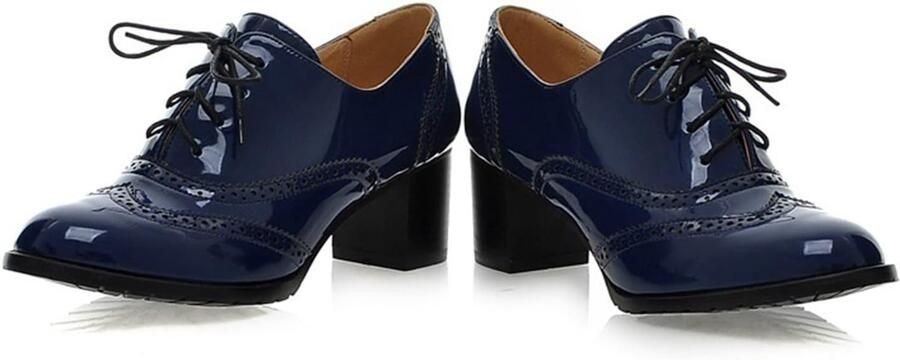 Pumps met blokhak en veters