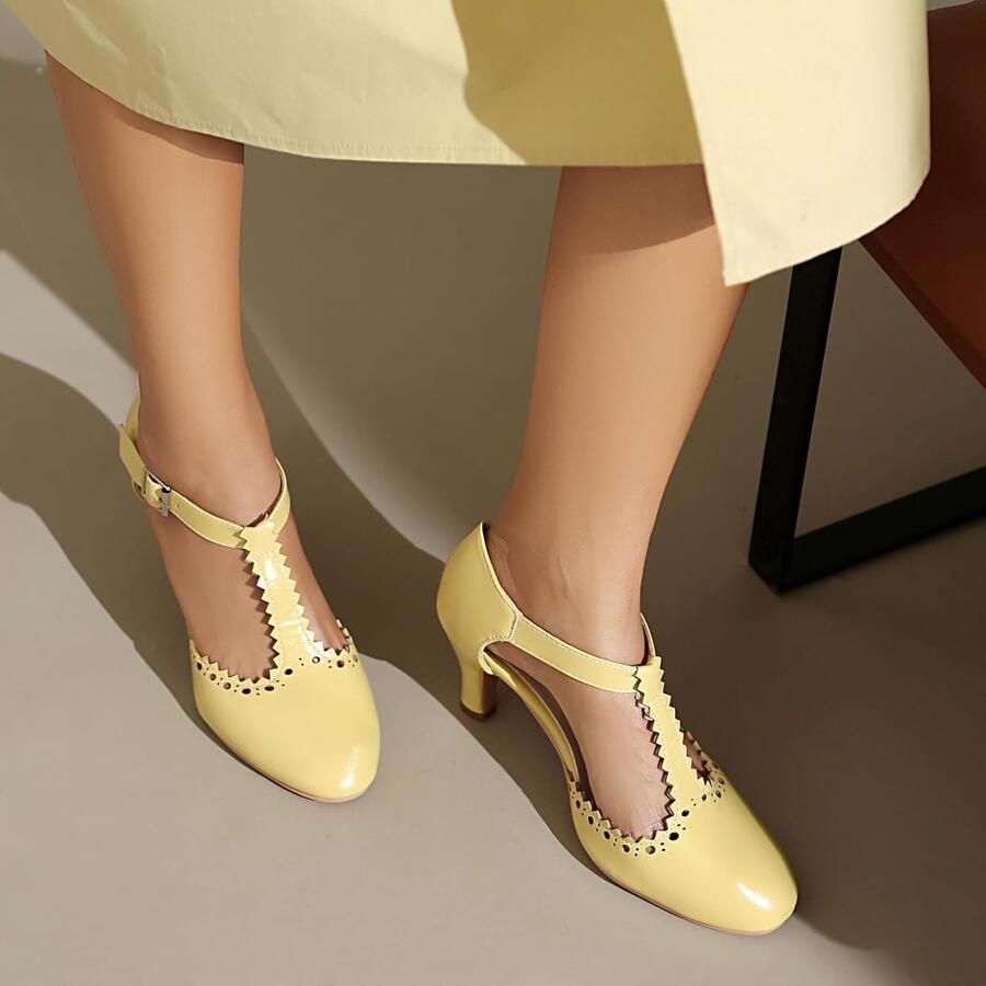 Pumps met ronde neus vintage stijl