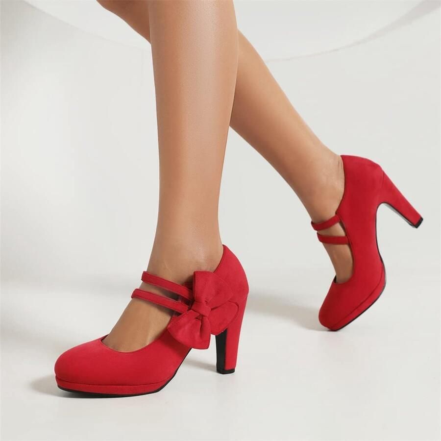 Pumps met strik ronde neus en hak