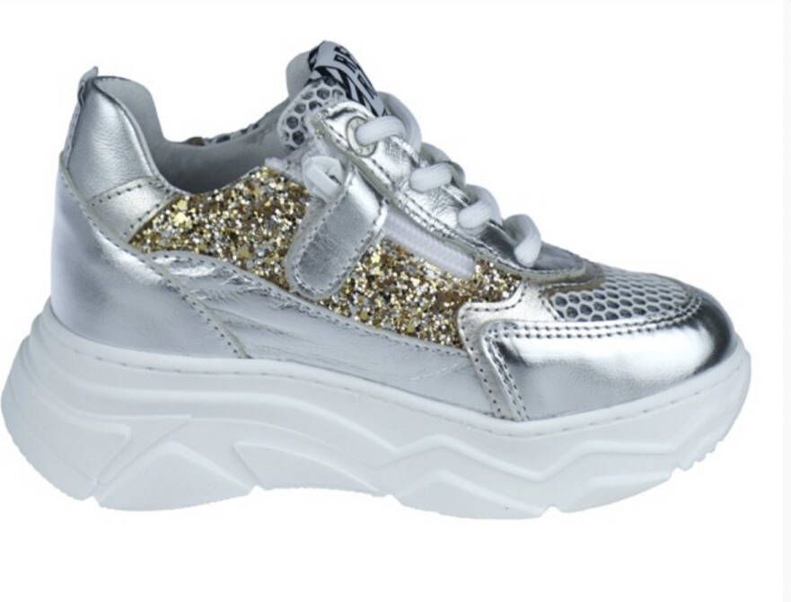 Red Rag Sneaker