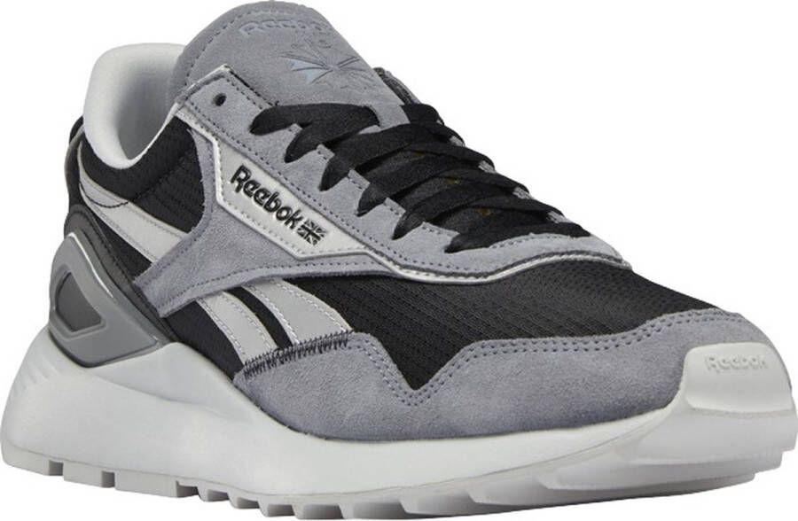 Reebok Classic Leather Legacy AZ Reecycled Sneaker