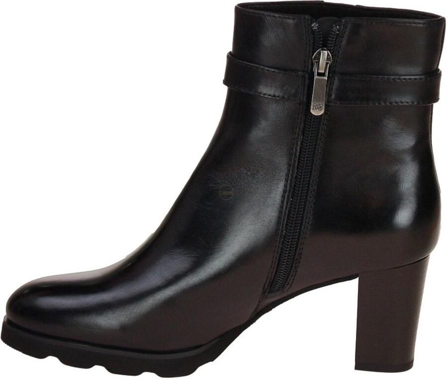 Regarde Le Ciel Patricia Korte Laars Zwart