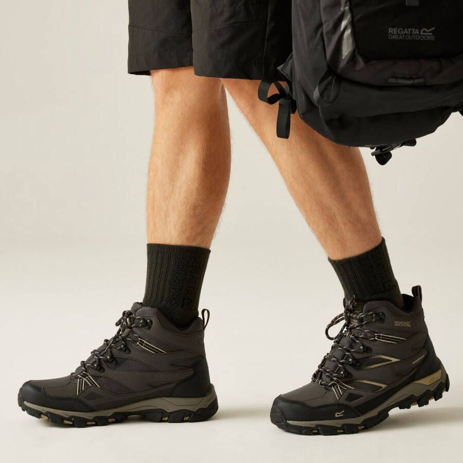 Regatta Holcombe Iii Wandelschoenen Grijs Man