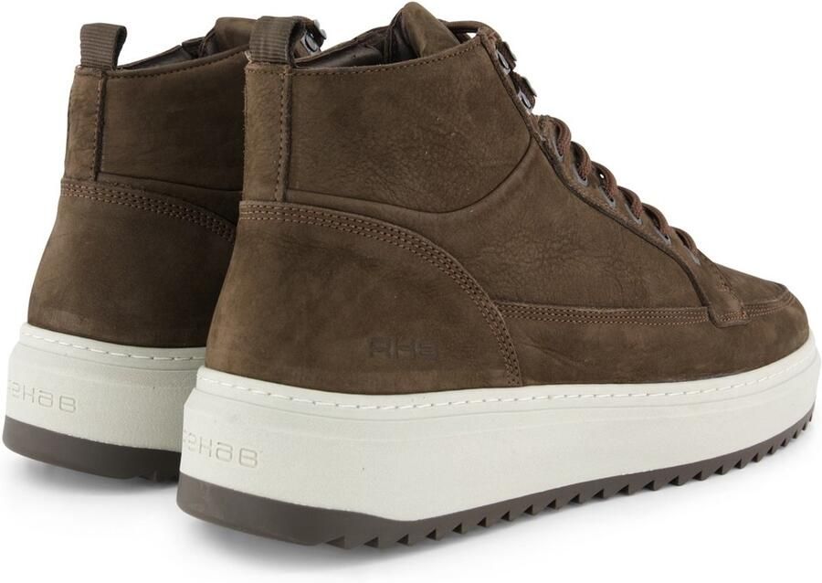 Rehab sneakers bruin