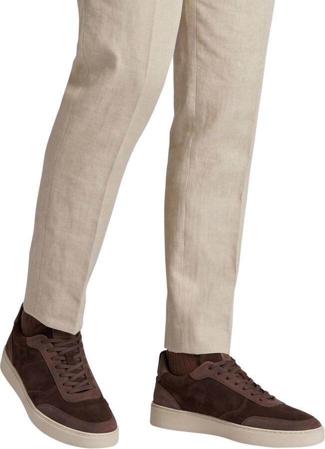 Rehab sneakers bruin