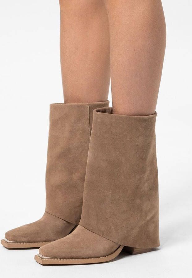 Sacha Dames Beige suède western enkellaarsjes met flap