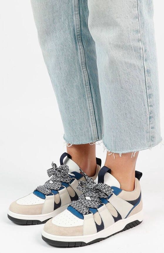 Sacha Dames Blauwe suède sneakers met chunky veters