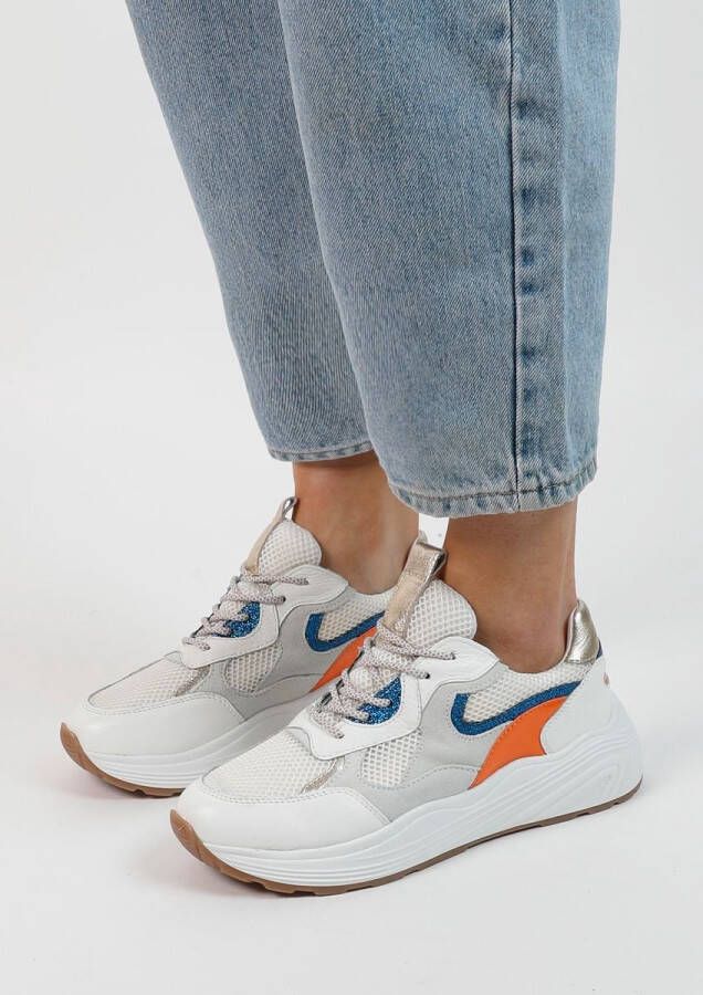 Sacha Dames Witte leren sneakers met oranje details