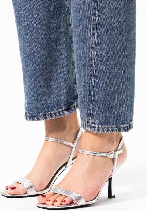 Sacha Dames Zilveren metallic sandalen met hak