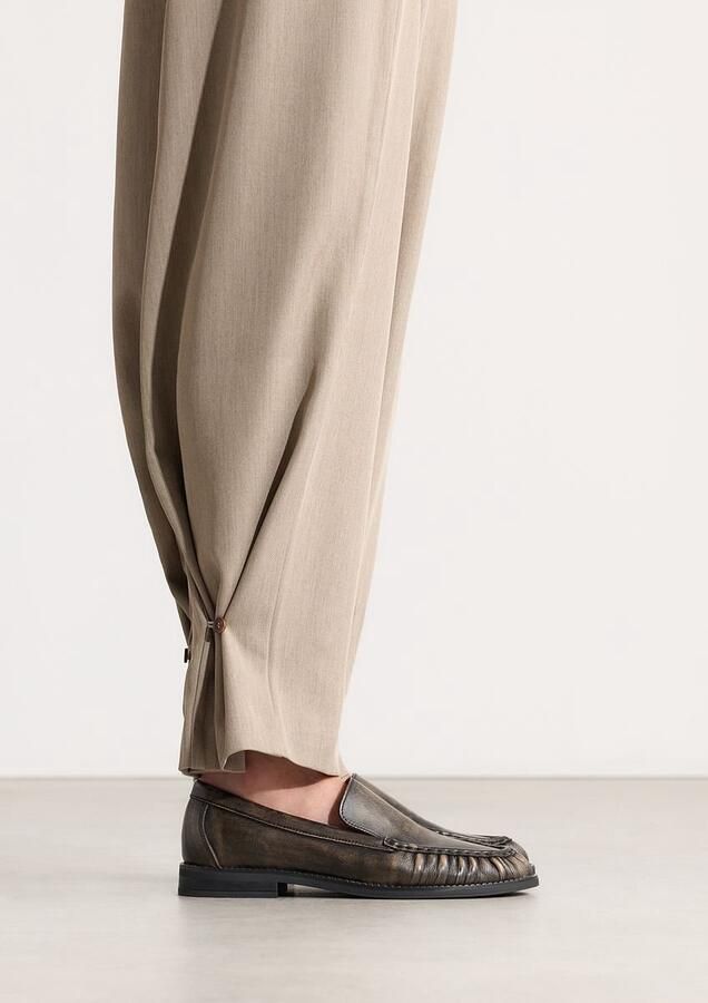 Sacha Dames Brownwashed leren loafers met rimpel design - Foto 4
