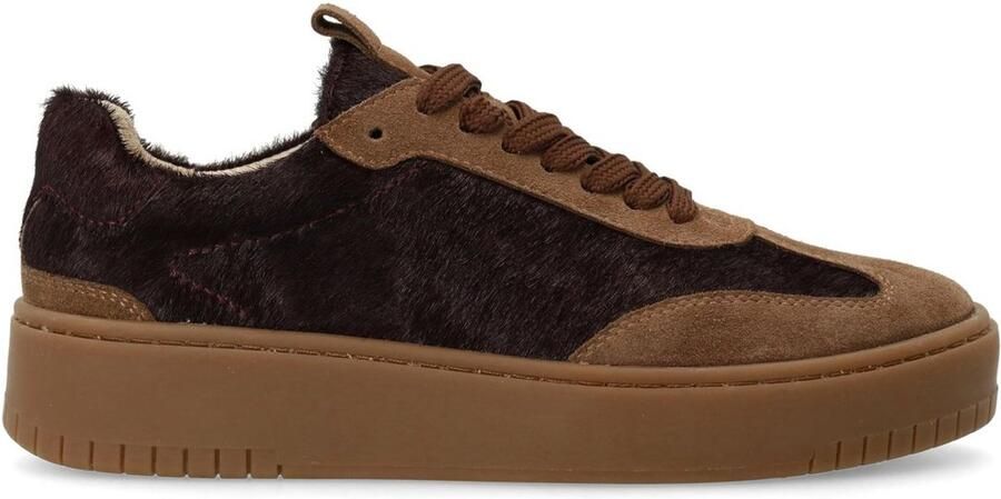 Sacha Dames Bruine suède sneakers met burgundy pony hair
