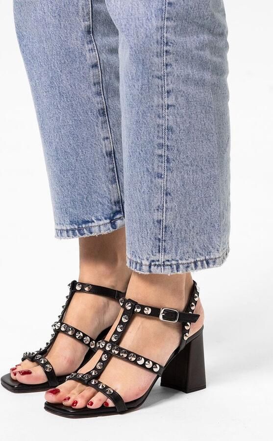 Sacha leren sandalettes met studs zwart